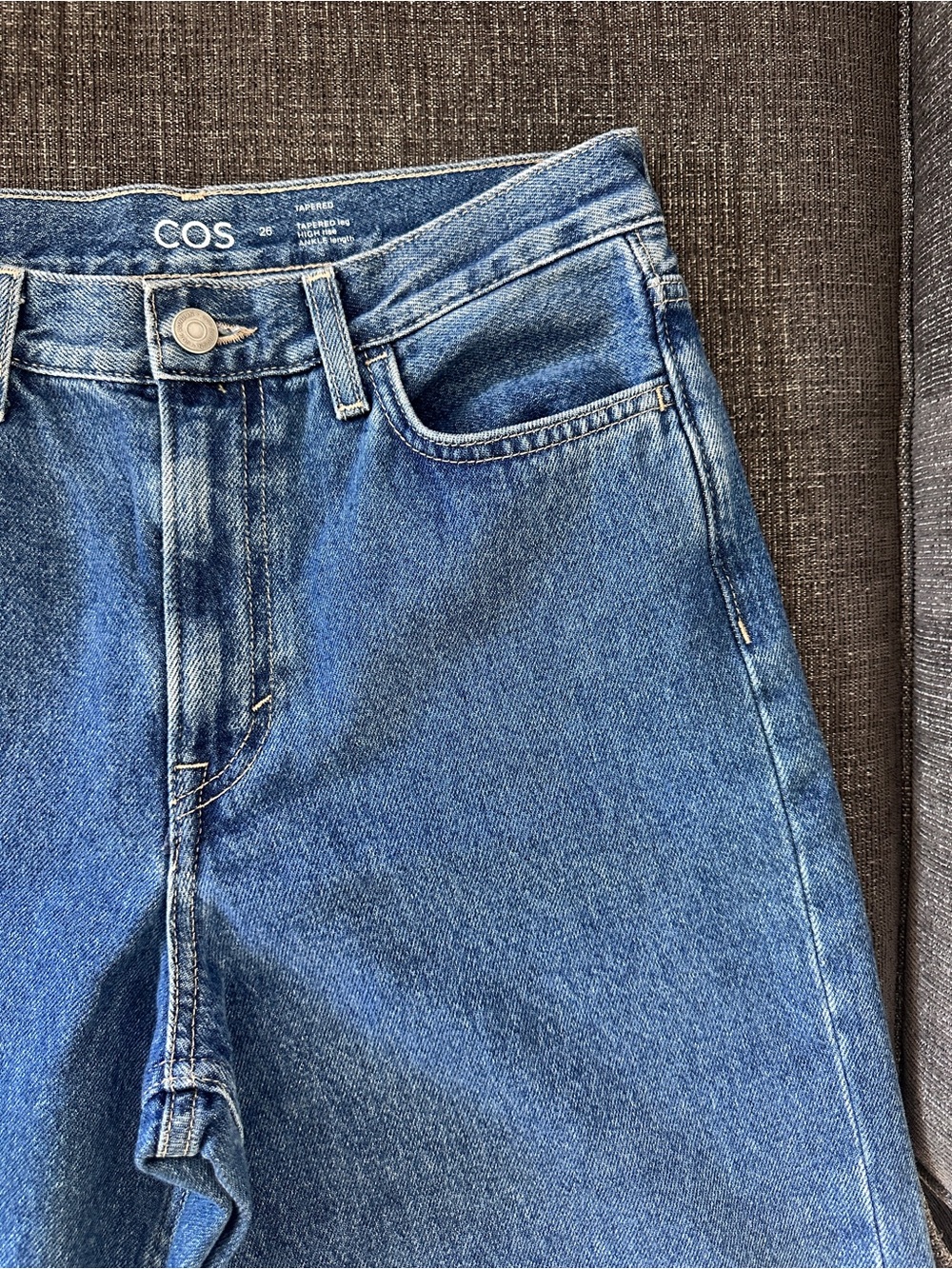 COS Tapered Leg High Rise Ankle Jeans Blue Denim Size 26 - Picture 4 of 13
